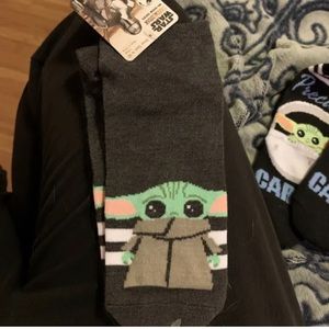 Disney Star Wars The Mandalorian Baby Yoda No-Show Women's Socks, Size 4-10